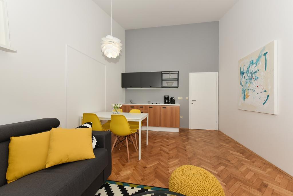 Mediterraneo Garden Apartments Petrčane Extérieur photo