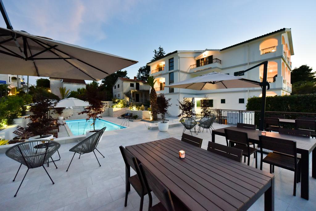 Mediterraneo Garden Apartments Petrčane Extérieur photo