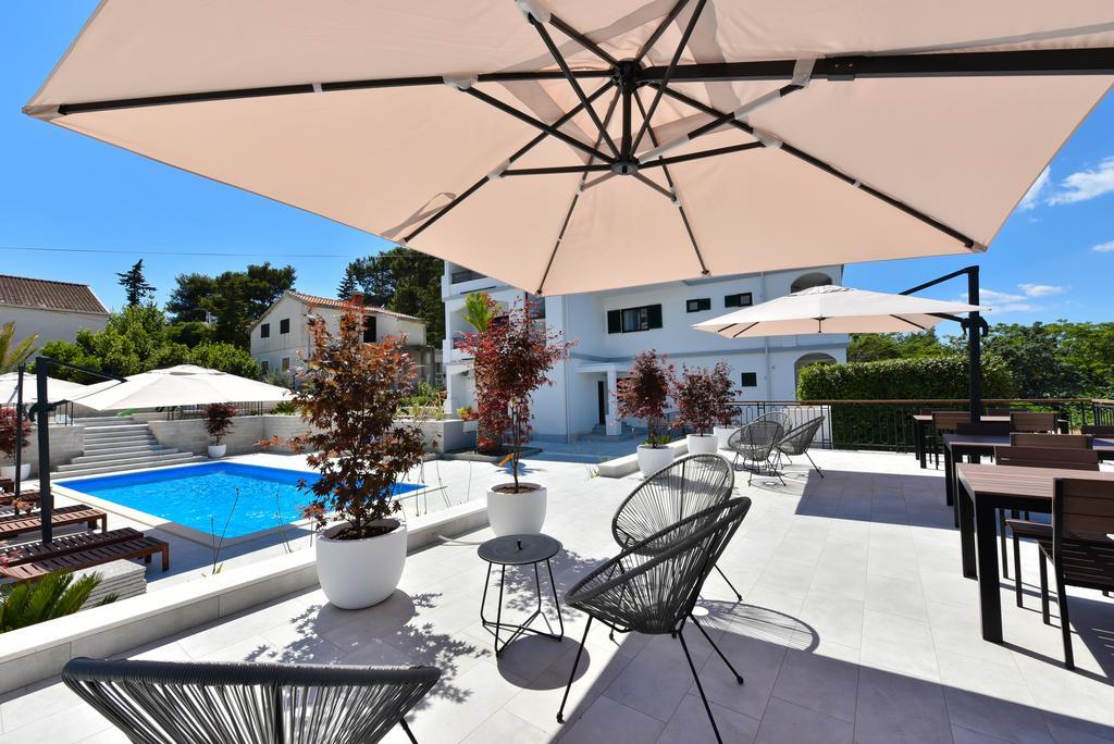 Mediterraneo Garden Apartments Petrčane Extérieur photo